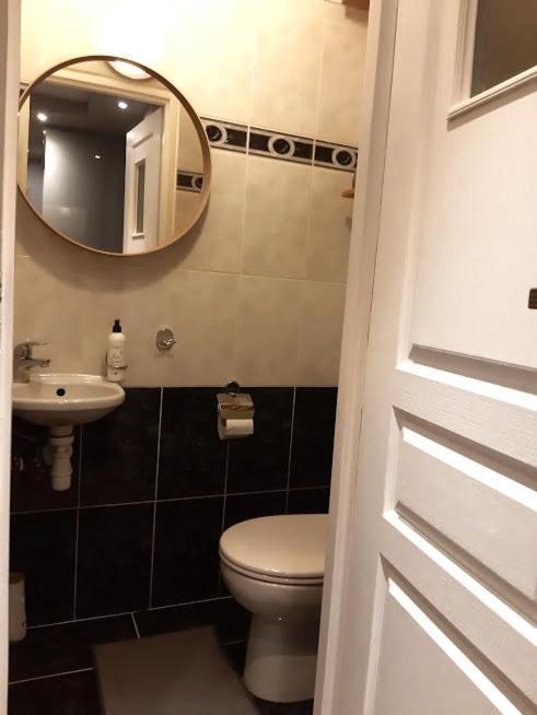 Kk2 Apartment With Parking 크라쿠프 외부 사진